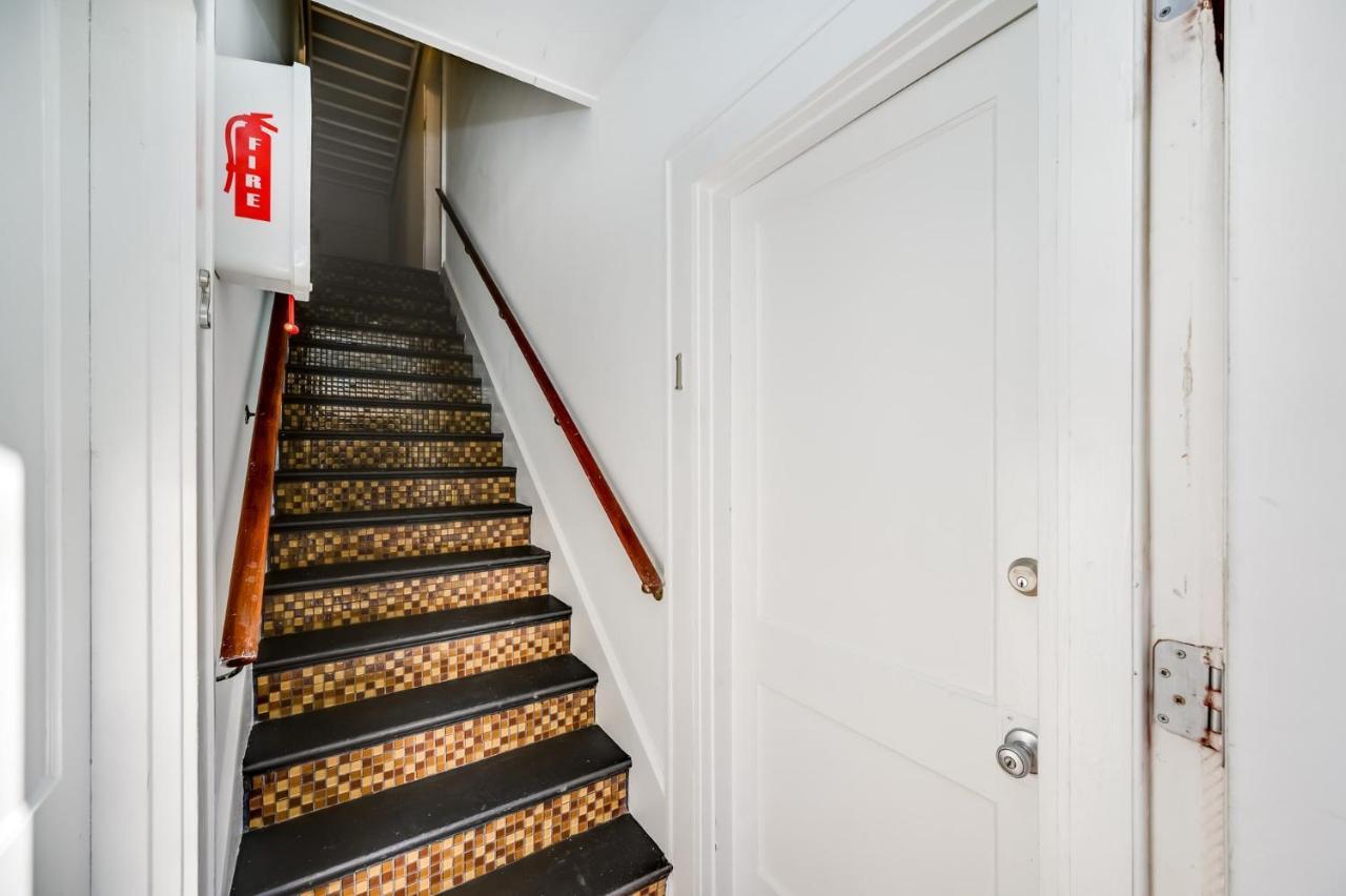 Boutique Style, Heart Of City, Walk2Finedining セント・ピーターズバーグ エクステリア 写真